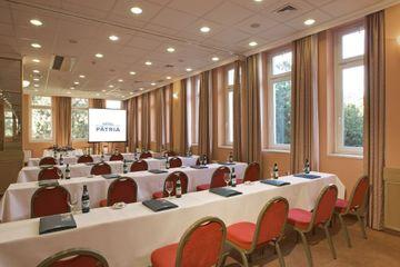 Hotel Patria Печ Экстерьер фото