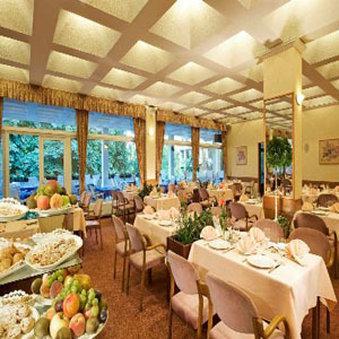 Hotel Patria Печ Экстерьер фото